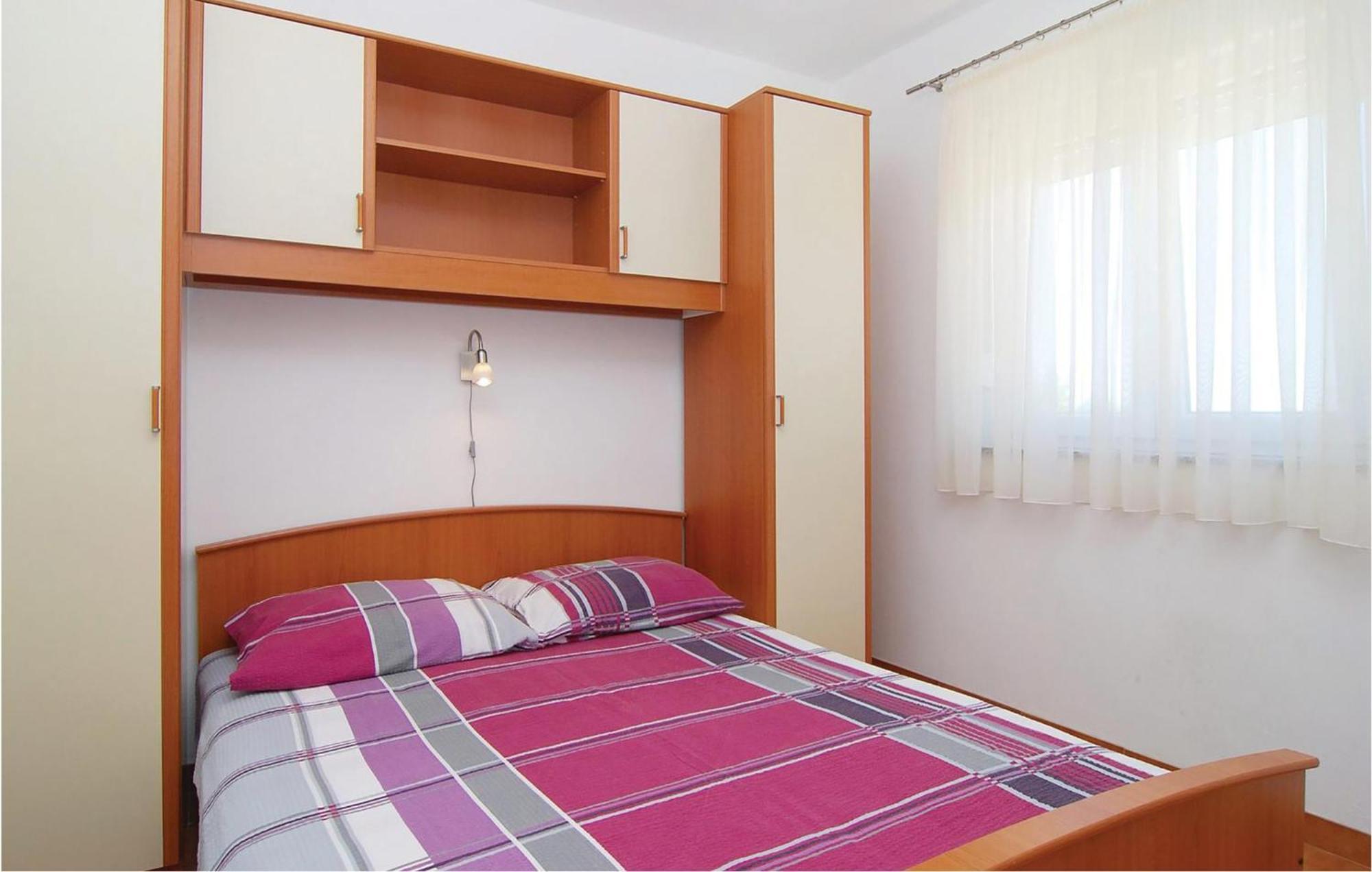 2 Bedroom Nice Apartment In วีร์ ภายนอก รูปภาพ
